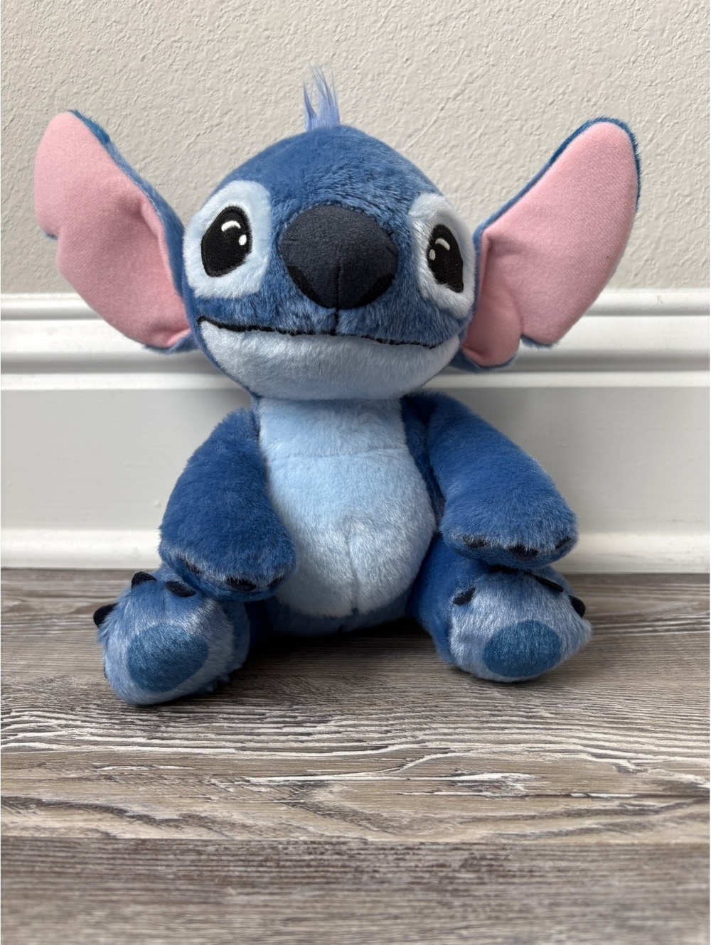 Disney Lilo & Stitch Stitch 9” Plush Just Play Blue Experiment 626